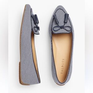 New Talbots Francesca Tassel Tie Driving Moccasins Navy White Loafers 9.5